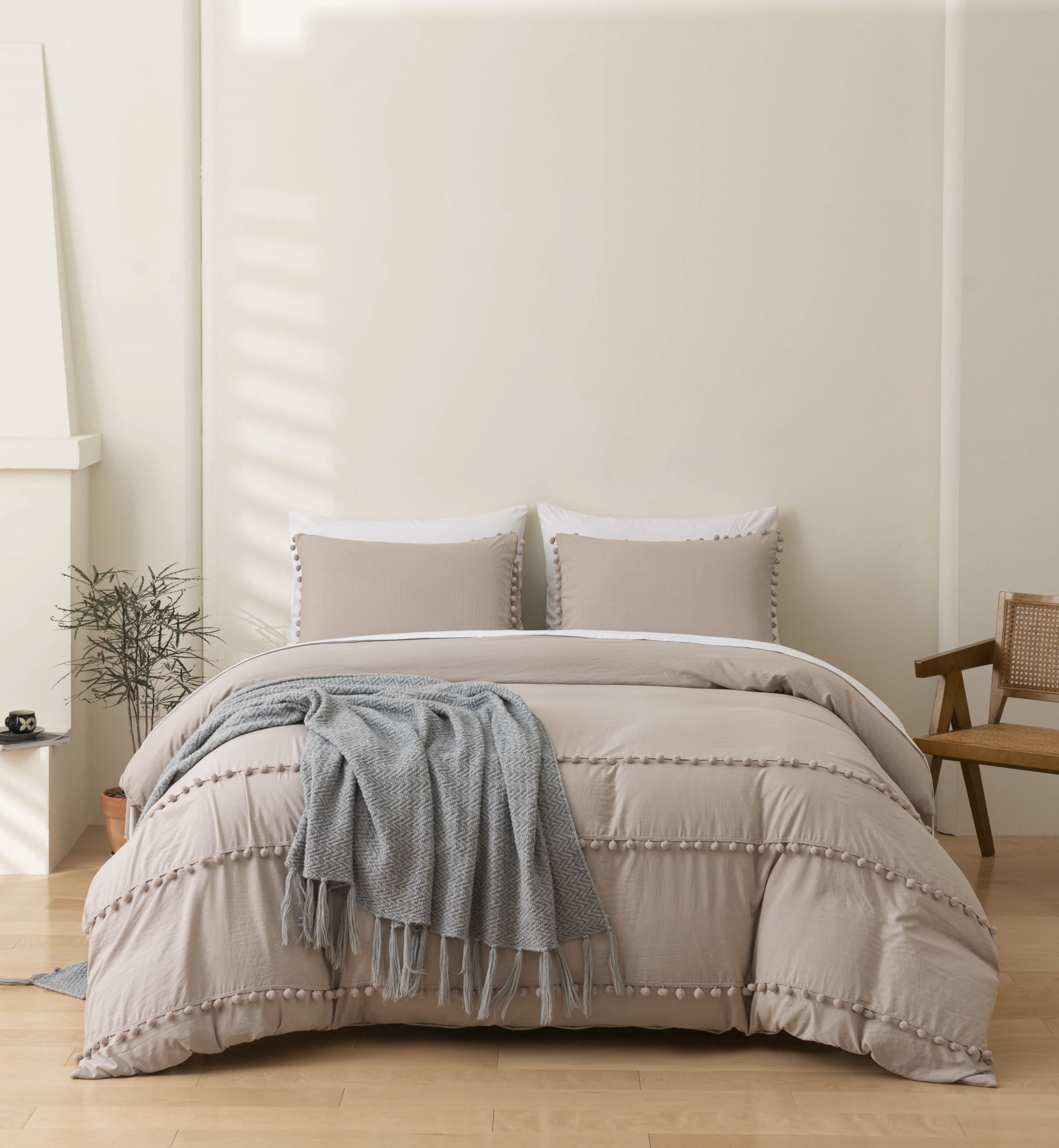 MOOWOO 2 Pieces Twin Size Duvet Cover Set Bedding Ball Fringe Pattern ...