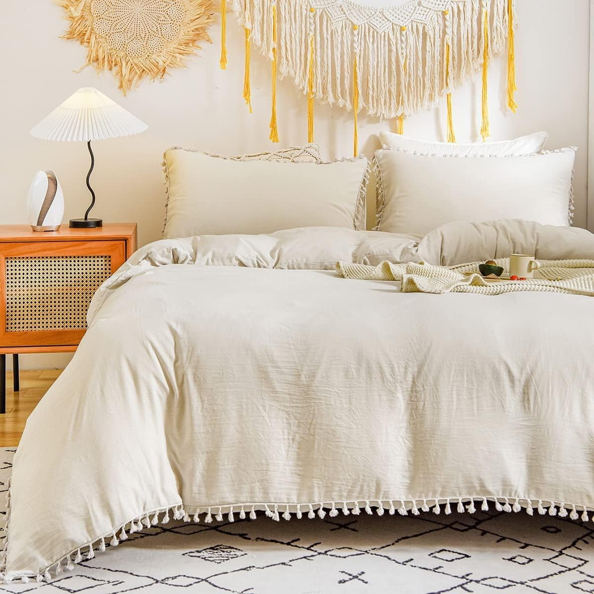 MOOWOO Boho Chic Bedding Queen Size,3 PC Light Gray Tufted Tassel Duvet Cover Set,Aesthetic ...