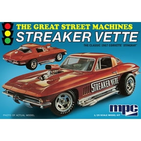 MPC: 1:25 Scale Model Kit - 1967 Chevy Corvette Stingray Streaker Vette - 105+ Parts, Unpainted, Skill Level 2, Vehicle Building, Replica Muscle Car