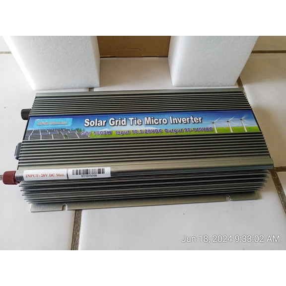 MPPT 1000W Grid Tie Inverter, 10-28 Vdc Input, 90-140Vac Output, 60Hz, New