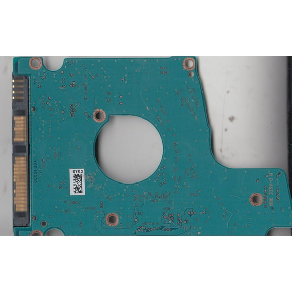 MQ01ABD032, AA00/AX001A, HDKEB04A1A01 S, G003138A, Toshiba SATA 2.5 PCB