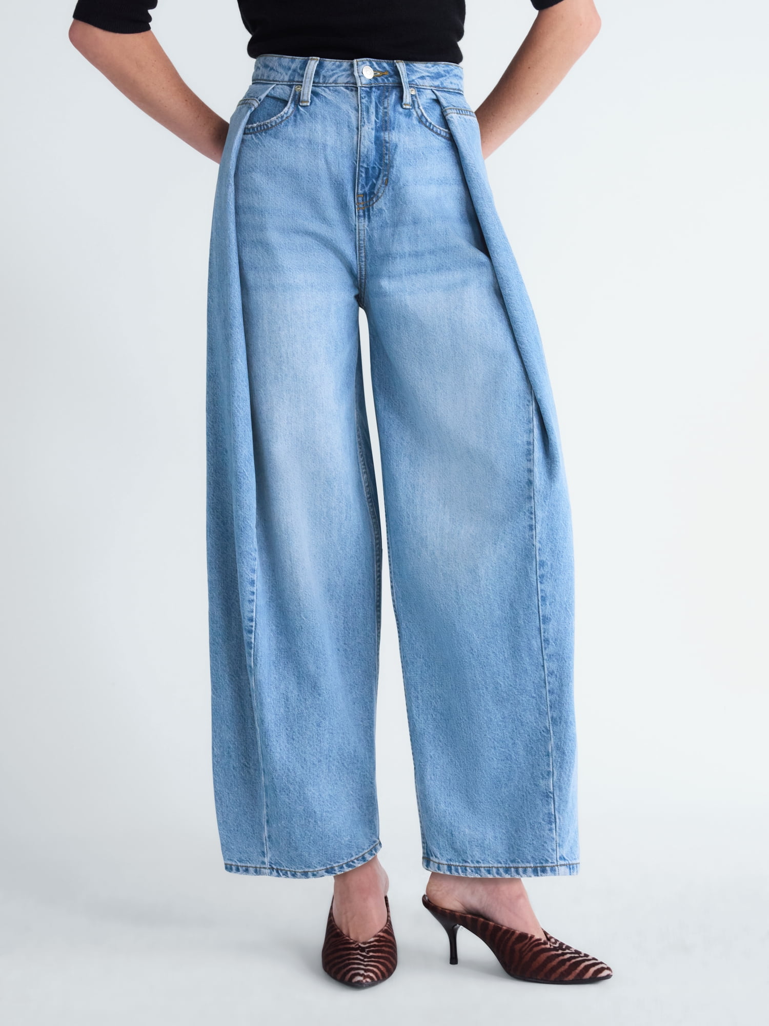Scoop Women's and Women's Plus Deep Pleated Wide Leg Jean, Sizes 0-28W