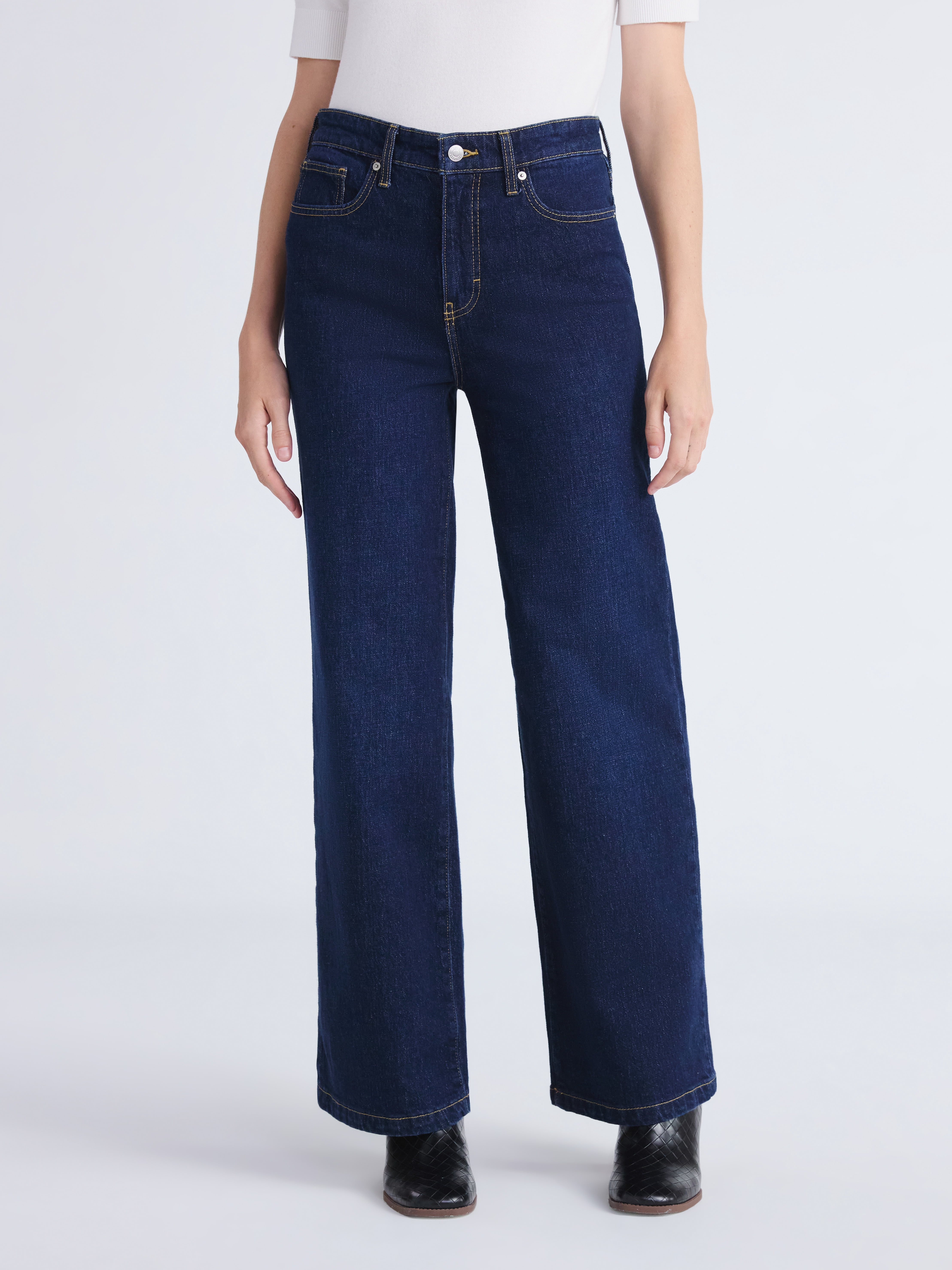 Free Assembly Women's Mid Rise Full Length Bootcut Jeans, 32" Inseam, Sizes 0-20