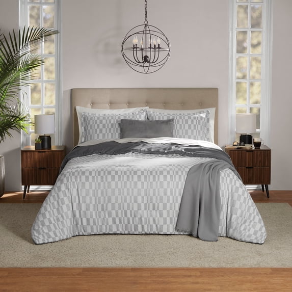 Mainstays King Comforter Set, All-Season, 5-Piece, Soft Silver Check