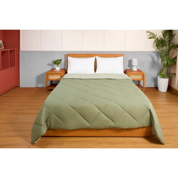 Mainstays Reversible Microfiber Comforter, Green, Full/Queen
