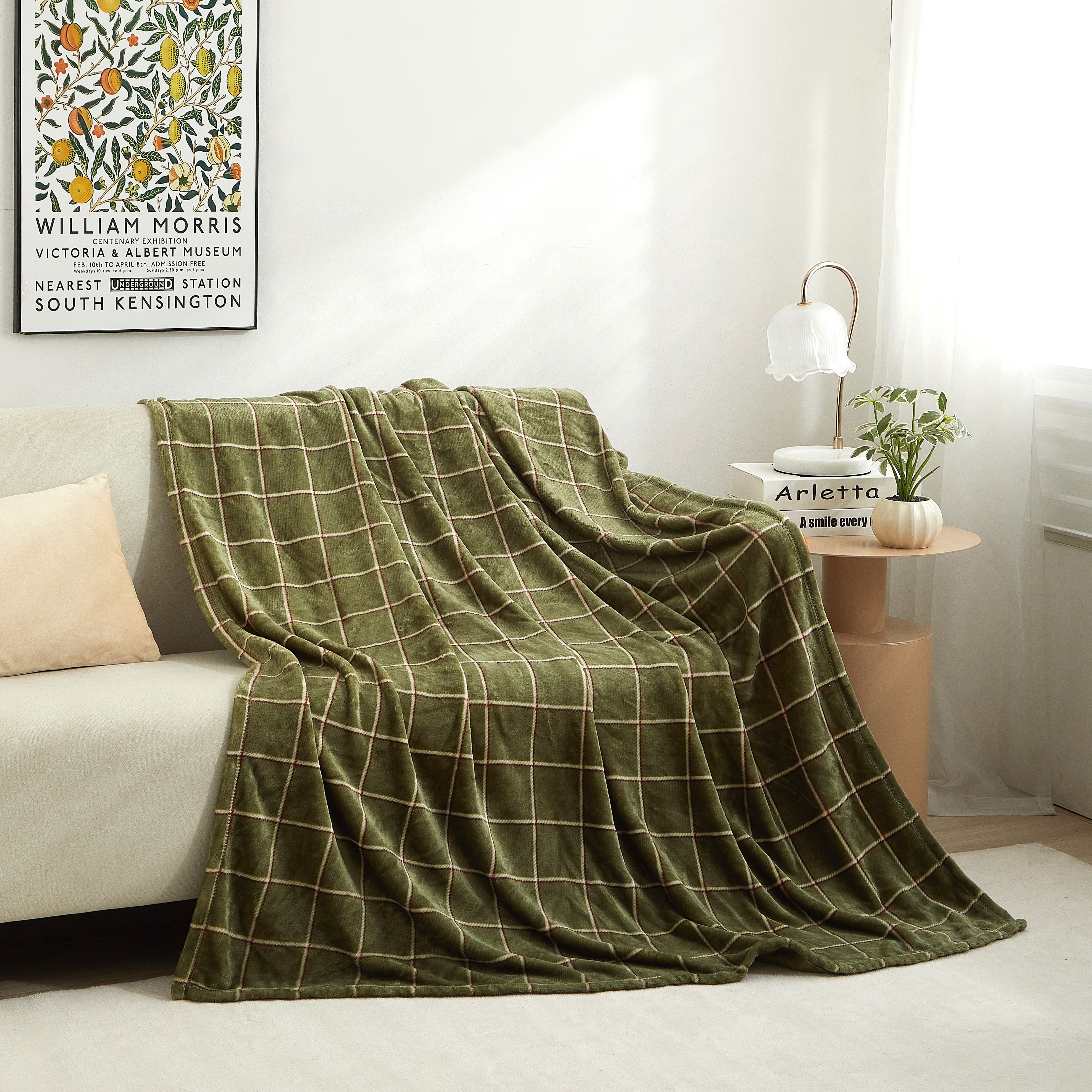 Mainstays Cozy Plush Throw Blanket, Multicolor Checkered, 50 x 60