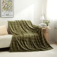 thumbnail image 1 of Mainstays Plush Couch Throw Blanket, Green Plaid, 50 x 60 in, 1 of 5