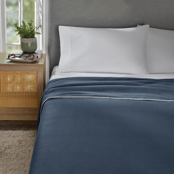 Mainstays Super Soft Fleece Bed Blanket, Washed Indigo, Full/Queen Size