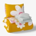 thumbnail image 1 of Mainstays Kids Daisy Reversible Comforter Set with Sheets, Twin, 5 Pieces, 1 of 9