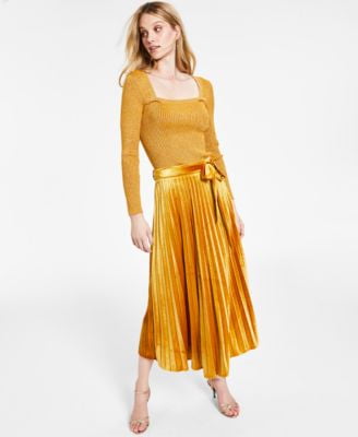 slim fit dress slacks Lucy Paris - Lacey Ruffle Maxi Dress