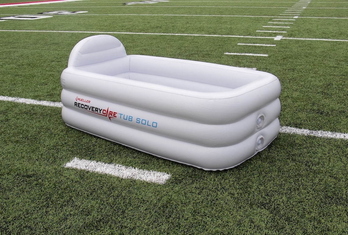 MUELLER RecoveryCare Tub, Inflatable Ice Tub, Cold Therapy, Solo
