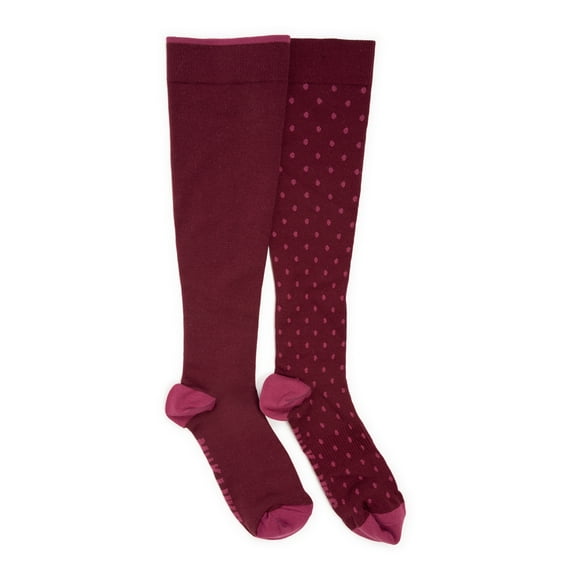 MUK LUKS Women's 2 Pair Pack Nylon Compression Knee High Socks