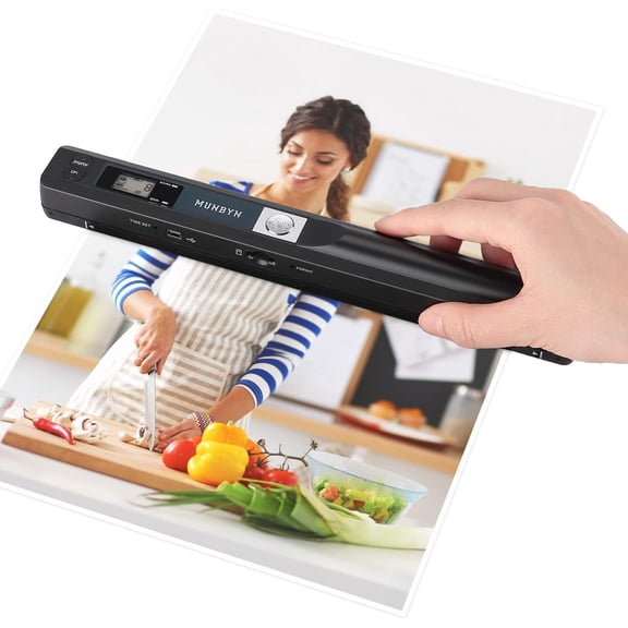 MUNBN Portable Scanner, 900 DPI Photo Scanner for A4 Documents & Pictures, Wand Reader with 16G SD Card, Flat Scanning, USB Transfer to PC/Laptop, No Driver Rered (Black)