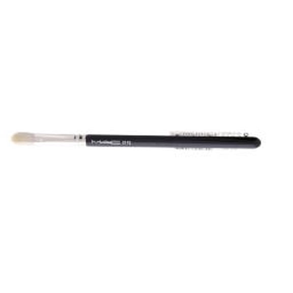 MAC Synthetic Blending Brush, 217S, 0.042 oz