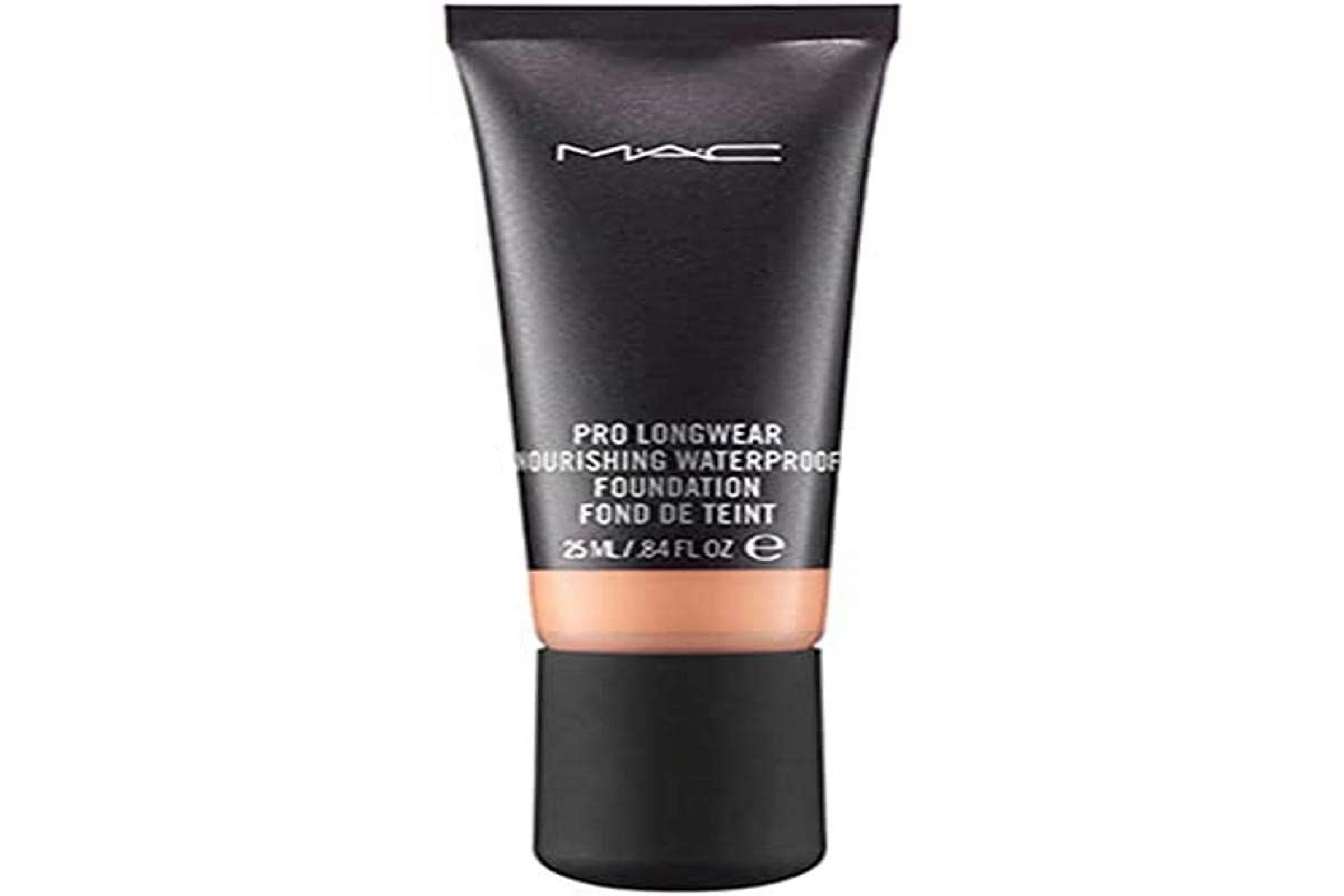 MAC Pro Longwear Nourishing Waterproof Foundation NW40 – ölfreie, Wasserfeste Foundation Mit Bis Zu 16h Halt