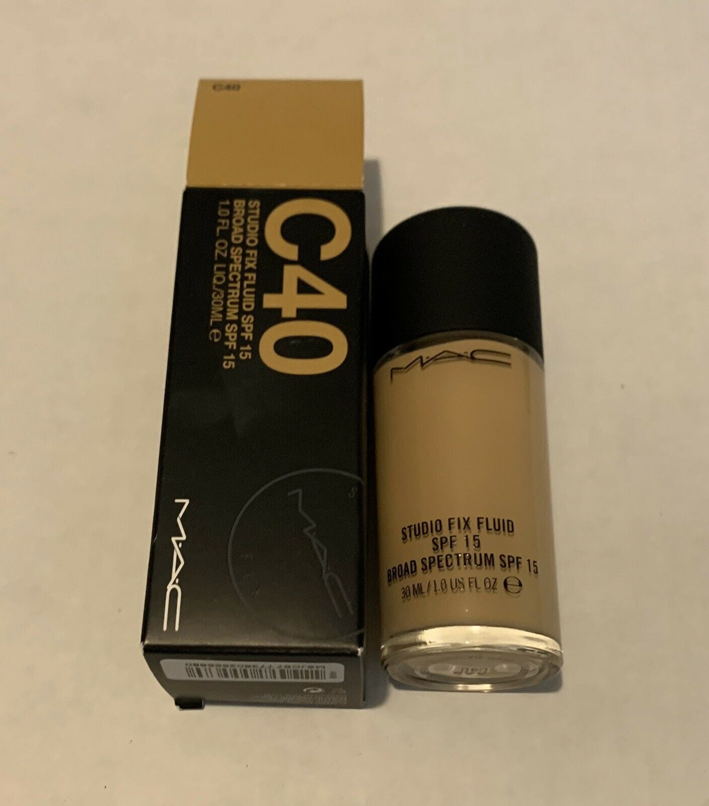 MAC Waterproof Makeup Face Studio Fix Fluid Foundation SPF 15 C40