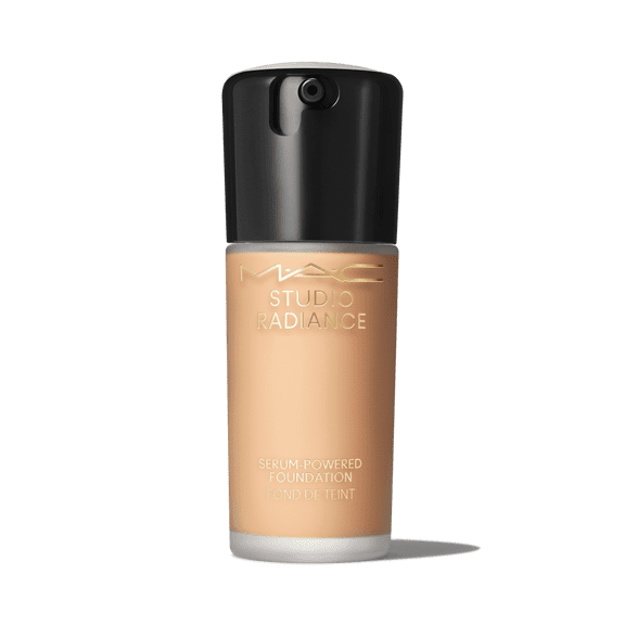 Mac Studio Radiance Serum-Powered Foundation -C4.5