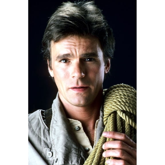 Macgyver Richard Dean Anderson 1985-92. ��� Paramount Television / Courtesy: Everett Collection Poster Print