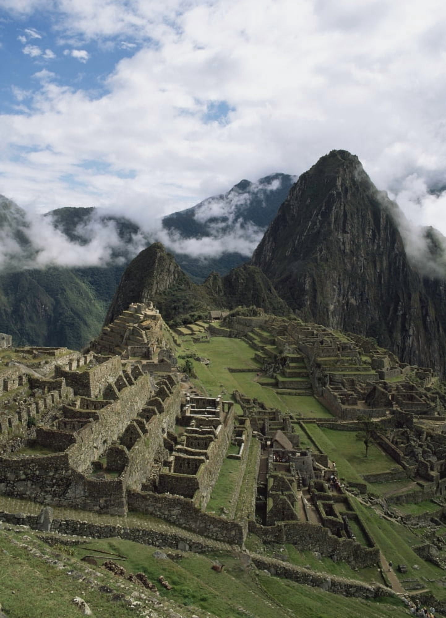 Machu Picchu Canvas Art - Chris Caldicott Design Pics (13 x 18)
