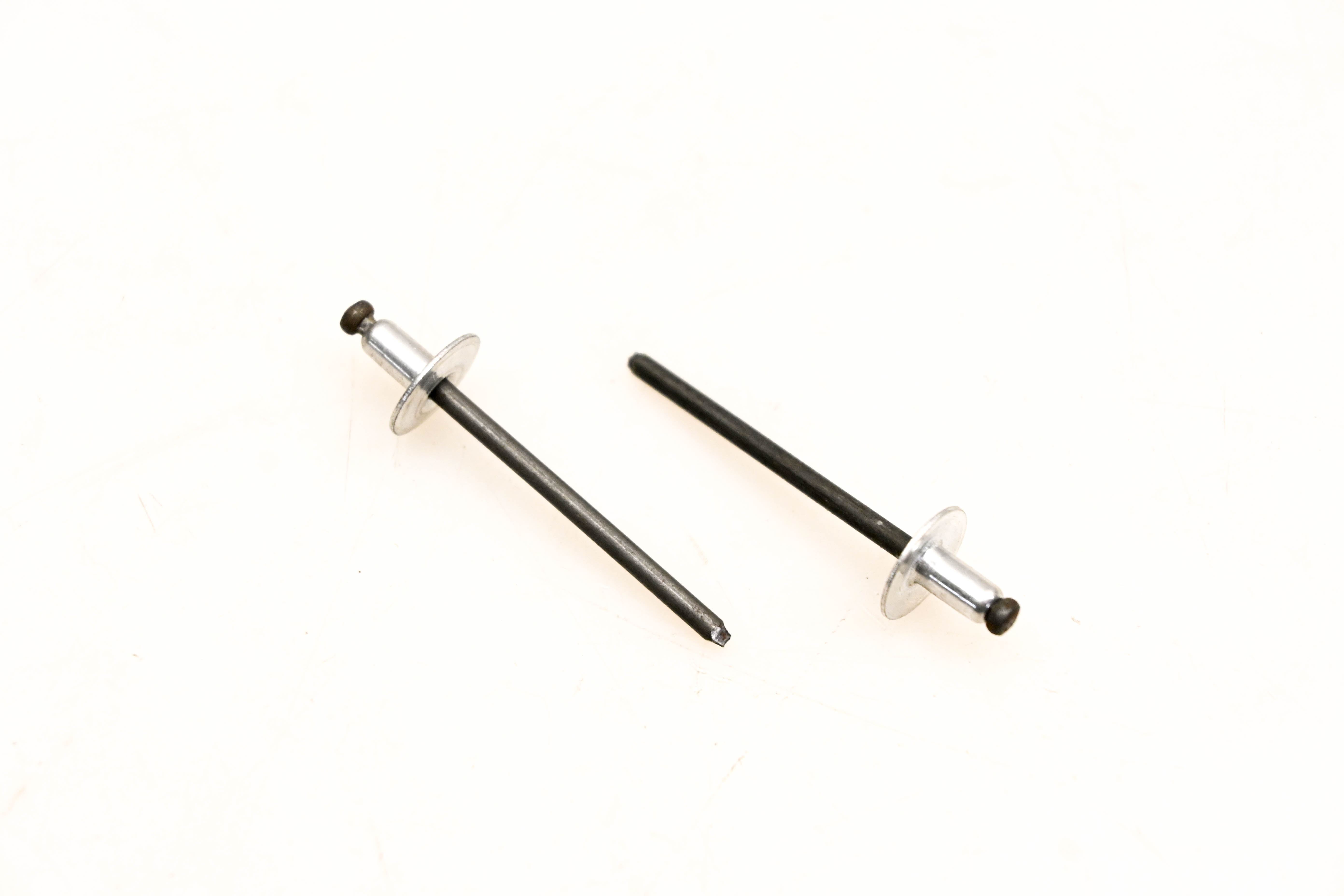 Mack 27AX378, 25173228 Rivets Qty 2 NOS - Walmart.com