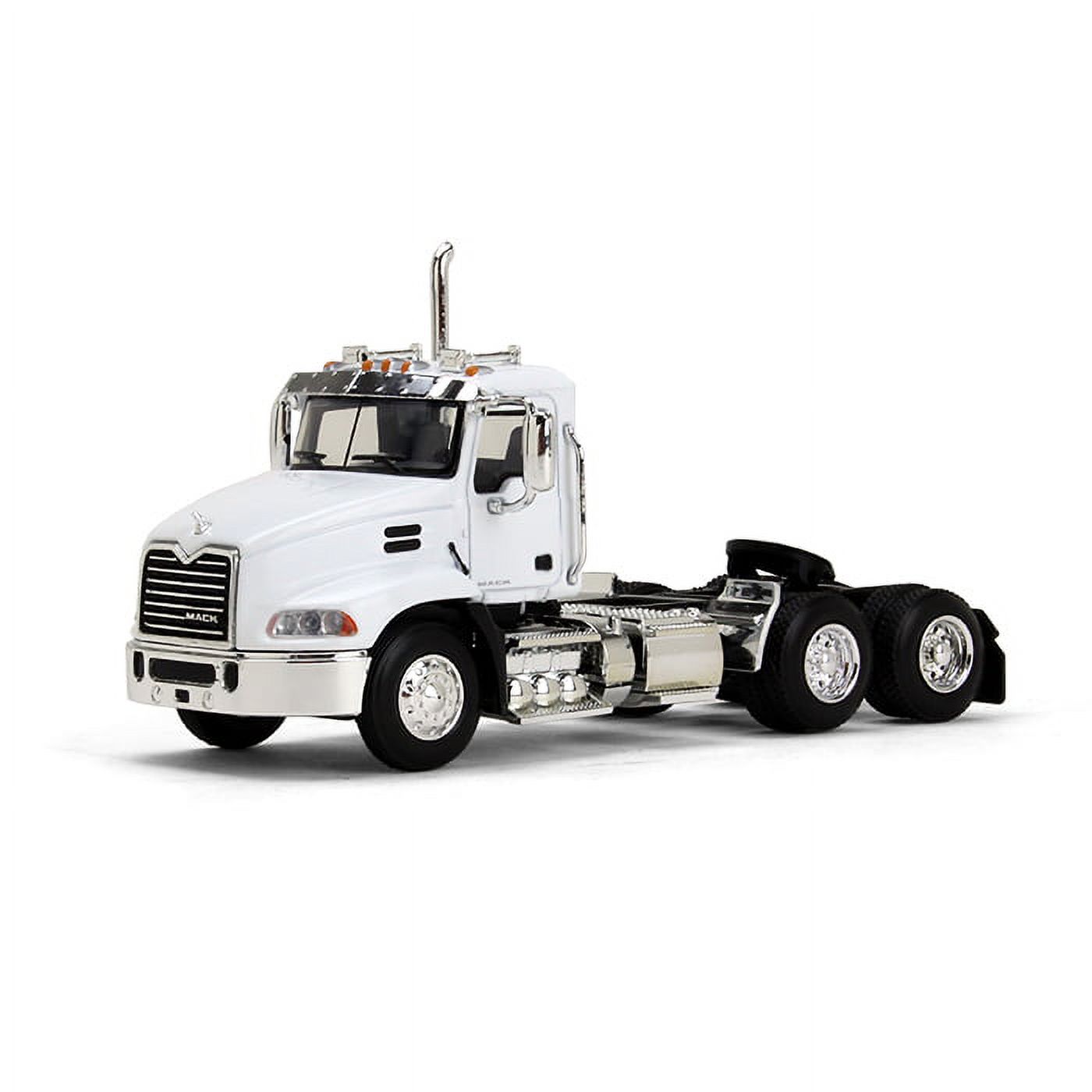 Mack Pinnacle Day Cab White 1/64 Diecast Model by First Gear
