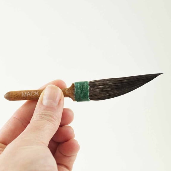 Mack Sword Striper Touch Up Brush Size 000-20
