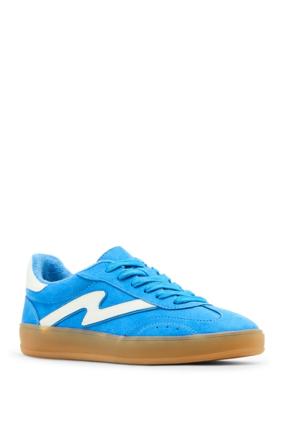 Women's Giia Gum Sole Lace-Up Sneaker