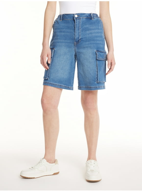 Madden NYC Juniors' Oversized Cargo Shorts, 3" Inseam, Sizes XS-XXXL