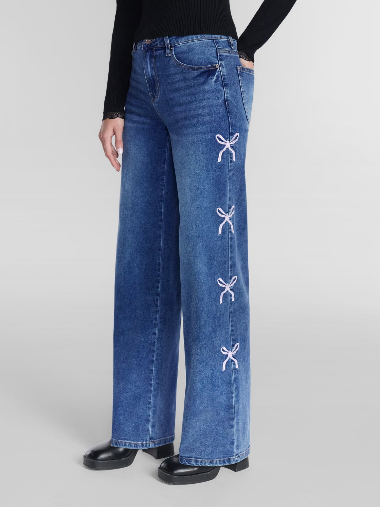Madden NYC Women’s Ultra 90's Jeans with Bow Embroidery, 32'' Inseam, Sizes 00-18