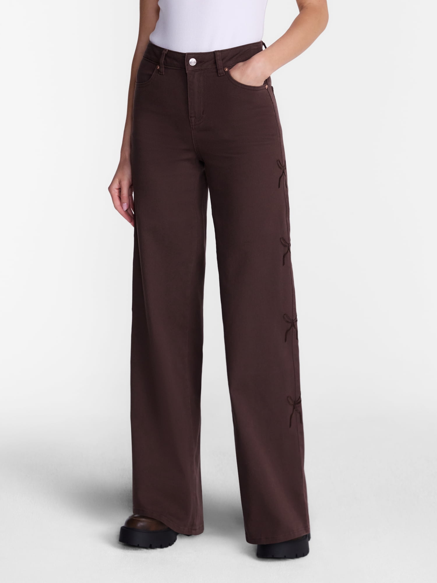 Madden NYC Women’s Ultra 90's Jeans with Bow Embroidery, 32'' Inseam, Sizes 00-18