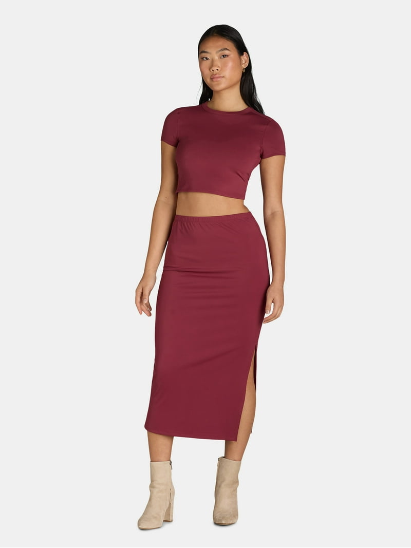 Madden NYC Juniors 2-Piece Flirty Crop Top Curve-Hugging Midi