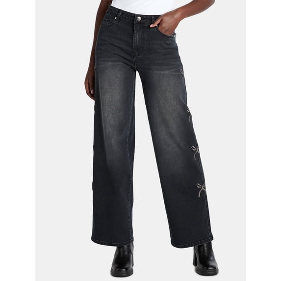 Madden NYC Women's Ultra 90s Fit Jeans with Embroidery, 32" inseam, Sizes 00-18