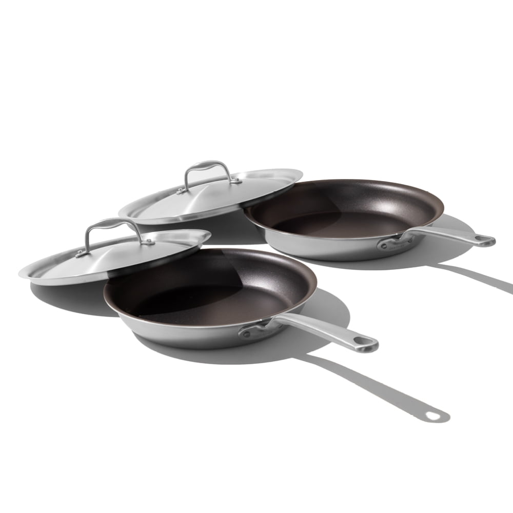https://i5.walmartimages.com/seo/Made-In-Cookware-10-12-Non-Stick-Frying-Pan-With-Lid-Graphite_0a6a3863-8598-4d71-bb79-6077caa5c42f.ebfe088d22e1f9082f5fc08729913eaf.jpeg