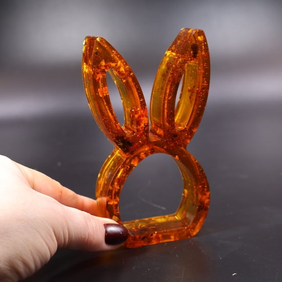 Made in USA Lucky Rabbit Baltic Amber Figurine Made in USA | KIZIMA