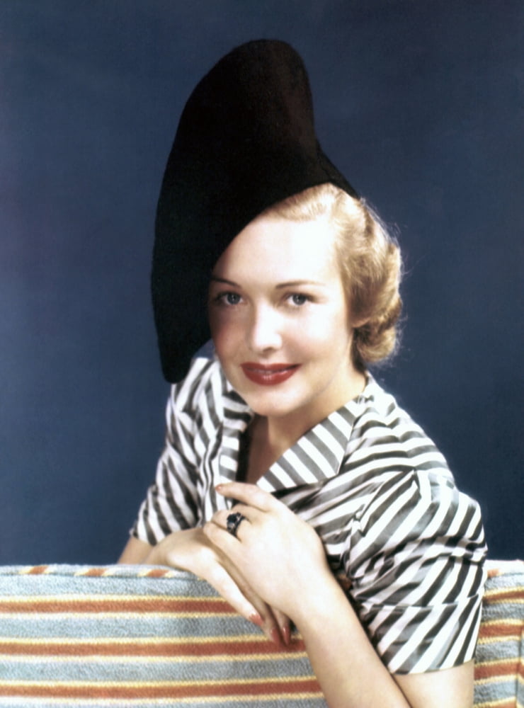 Madeleine Carroll Canvas Art - (16 x 20)