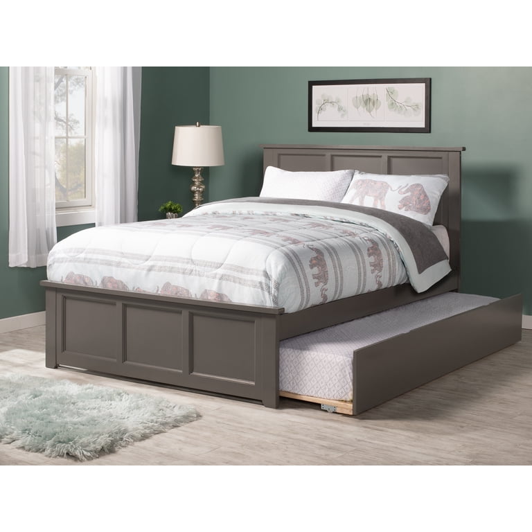 Madison Full Platform Bed with Matching Foot Board with Full Size