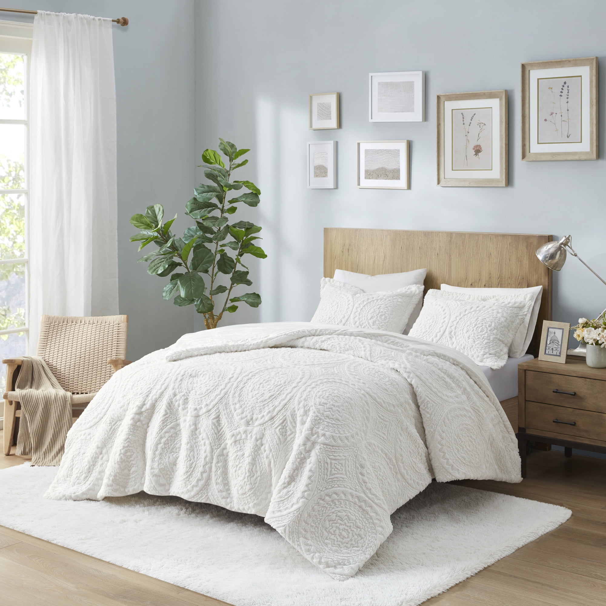 Ivory Full Faux Fur Reversible Comforter Set