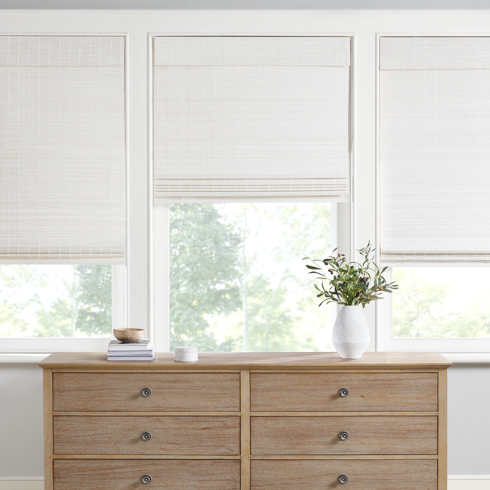 White Bamboo Cordless Roman Shade for Indoor Windows