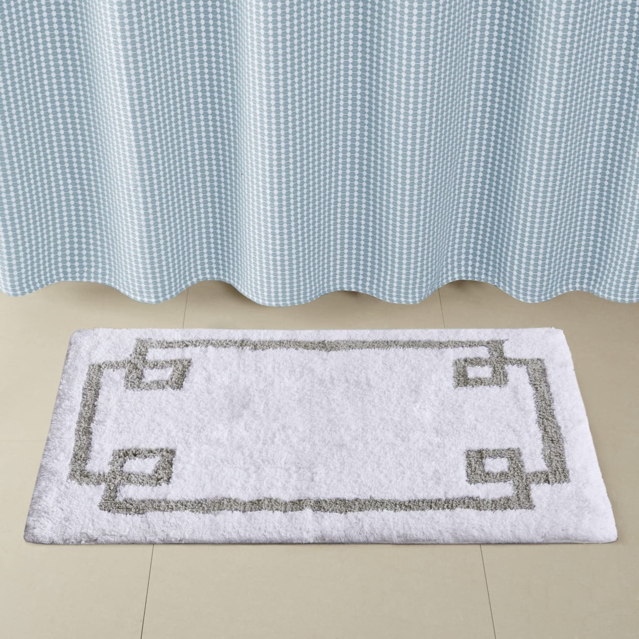 Evan White Cotton Tufted 24"x40" Bath Rug with Grey Border