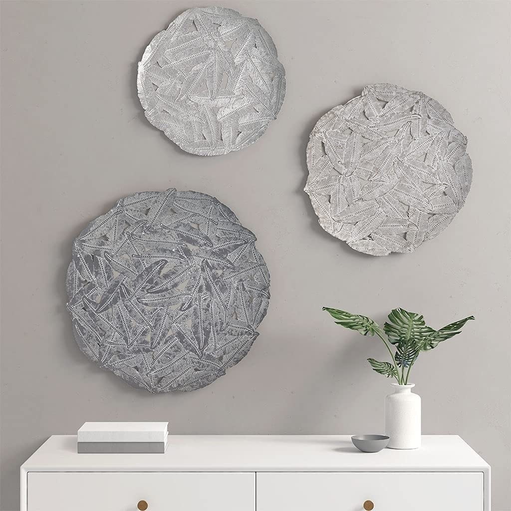 Gray and Silver Feather Cutout Metal Wall Decor Set
