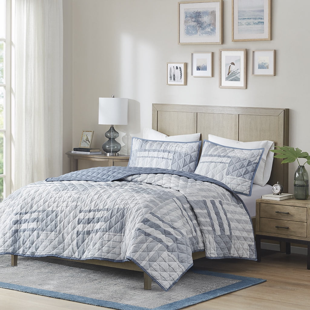 Full Blue Microfiber Reversible Patchwork Quilt Set