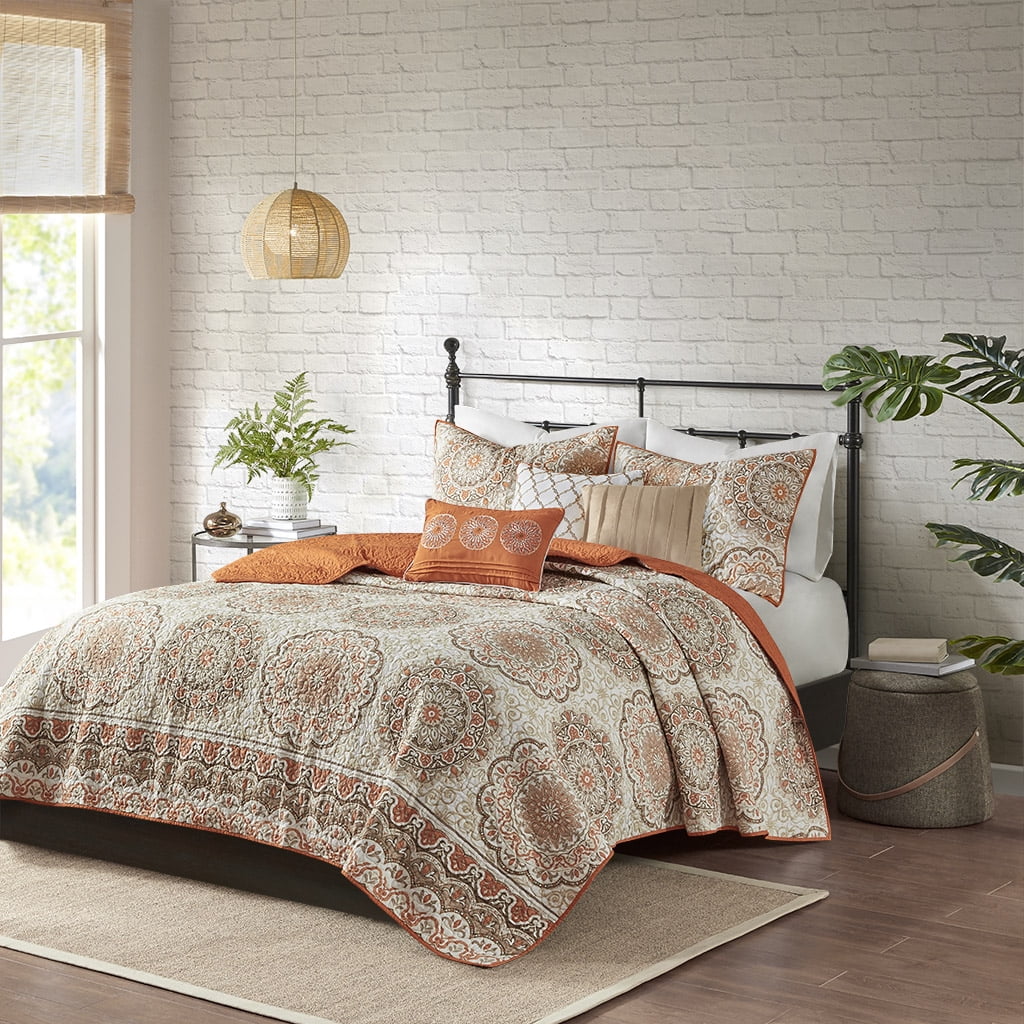 Full Blue Microfiber Reversible Quilt Set with Throw Pillows