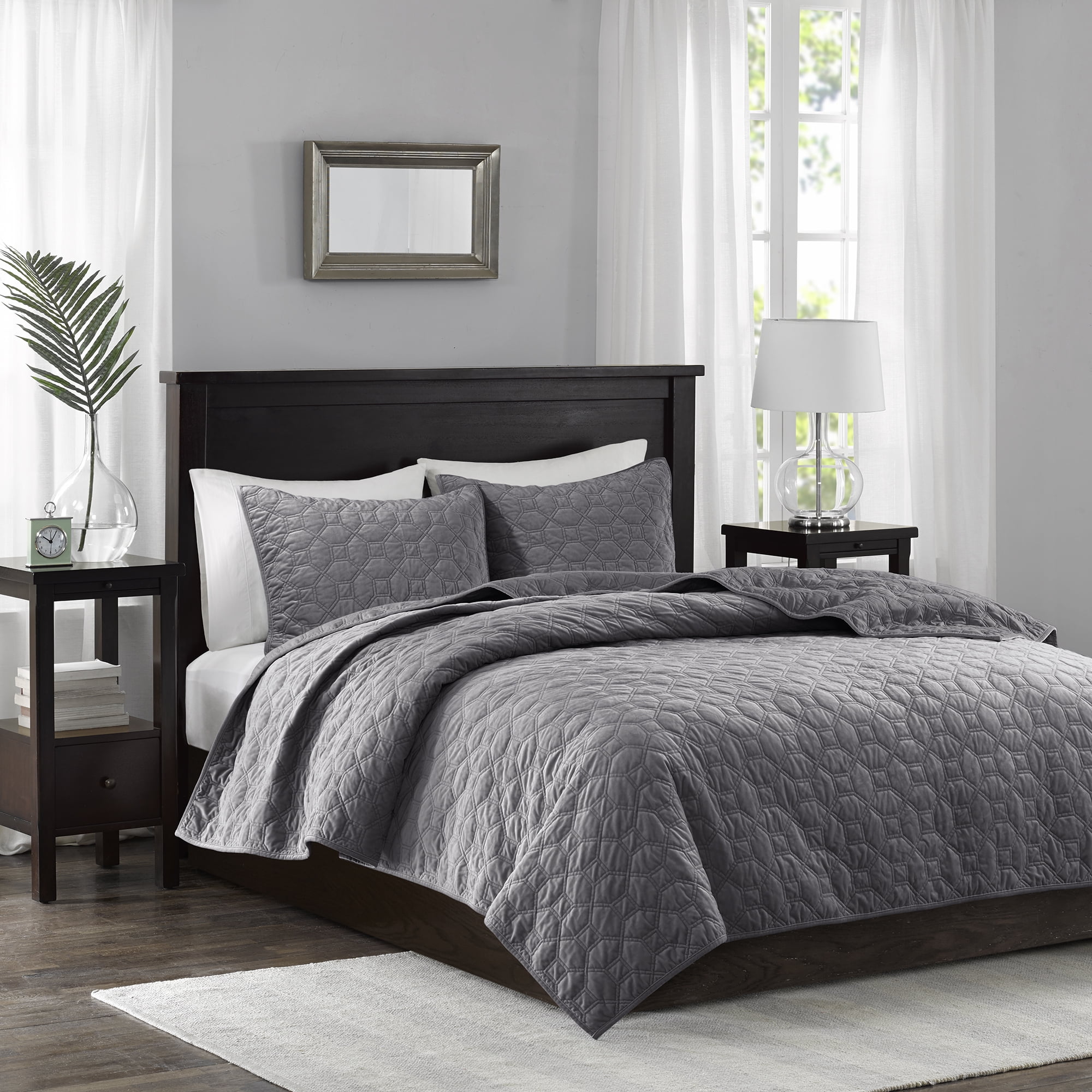 Gray King Velvet Reversible Quilt Set with Shams