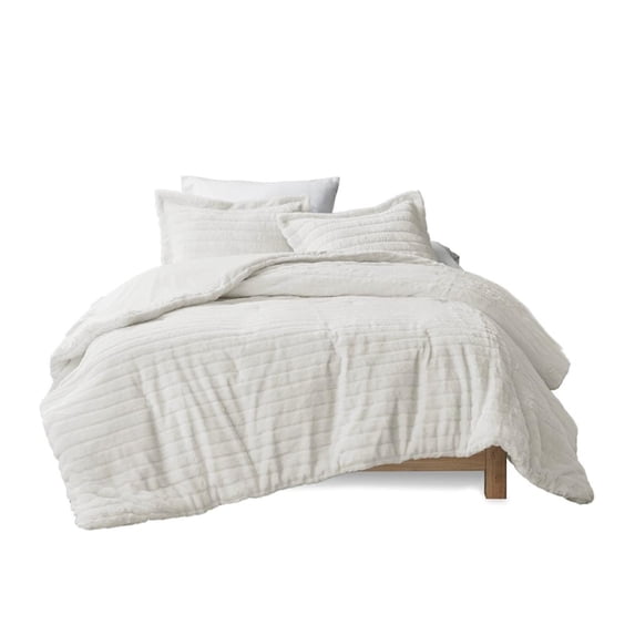 Madison Park Polyester Amara Carved Fur Comforter Set in Ivory Finish MP10-7687