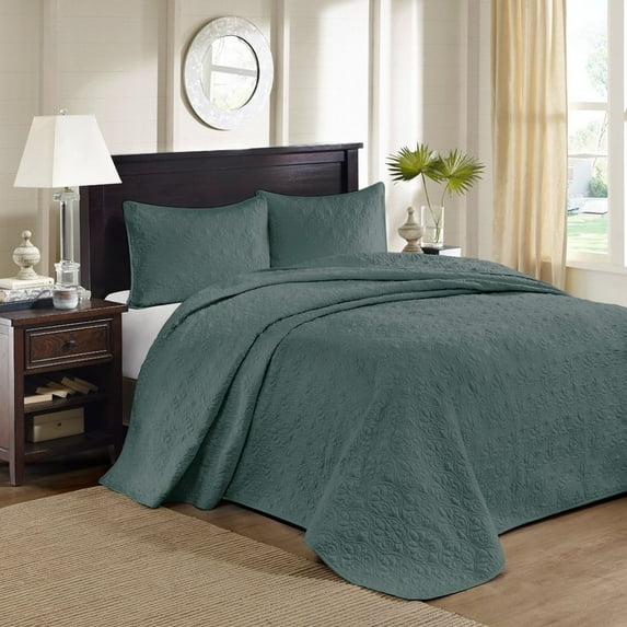 Regency Heights Quebec 3 Piece Bedspread Set Lightweight Reversible Bedding Set,King,Balsam Green