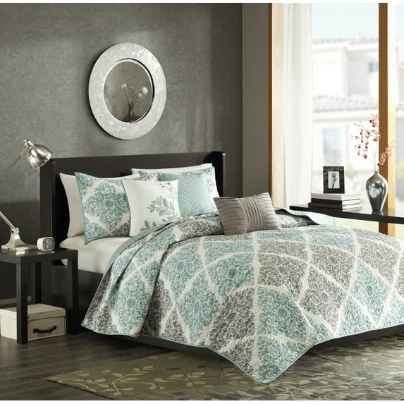 Madison Park Quilt Set Medallion 6 Piece King Casual Bedding Reversible Coverlet Aqua