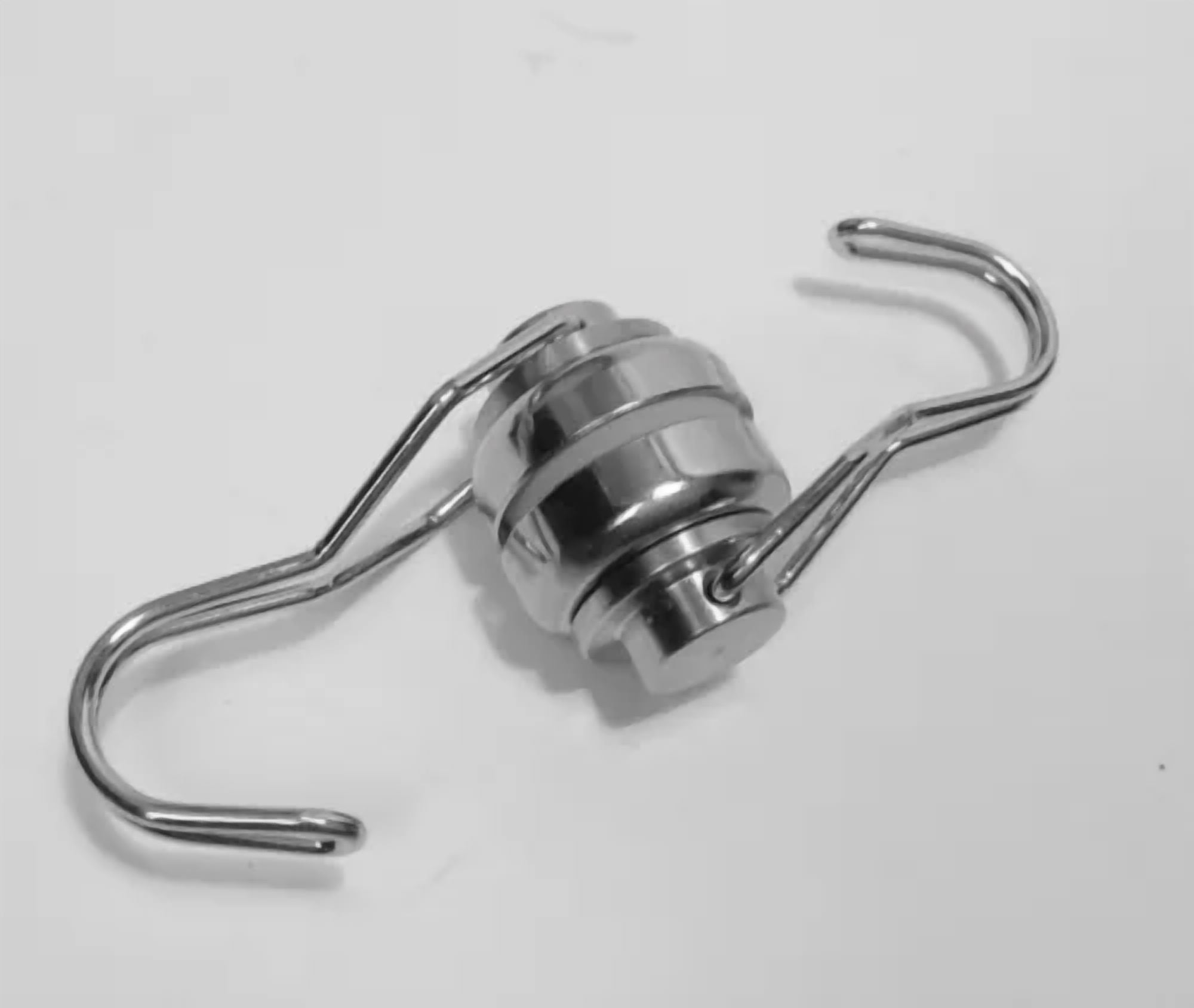 Madison Supply, 25 Pound, Strong Neodymium Swivel Magnet Hook (25 Pound, 2 Pack)