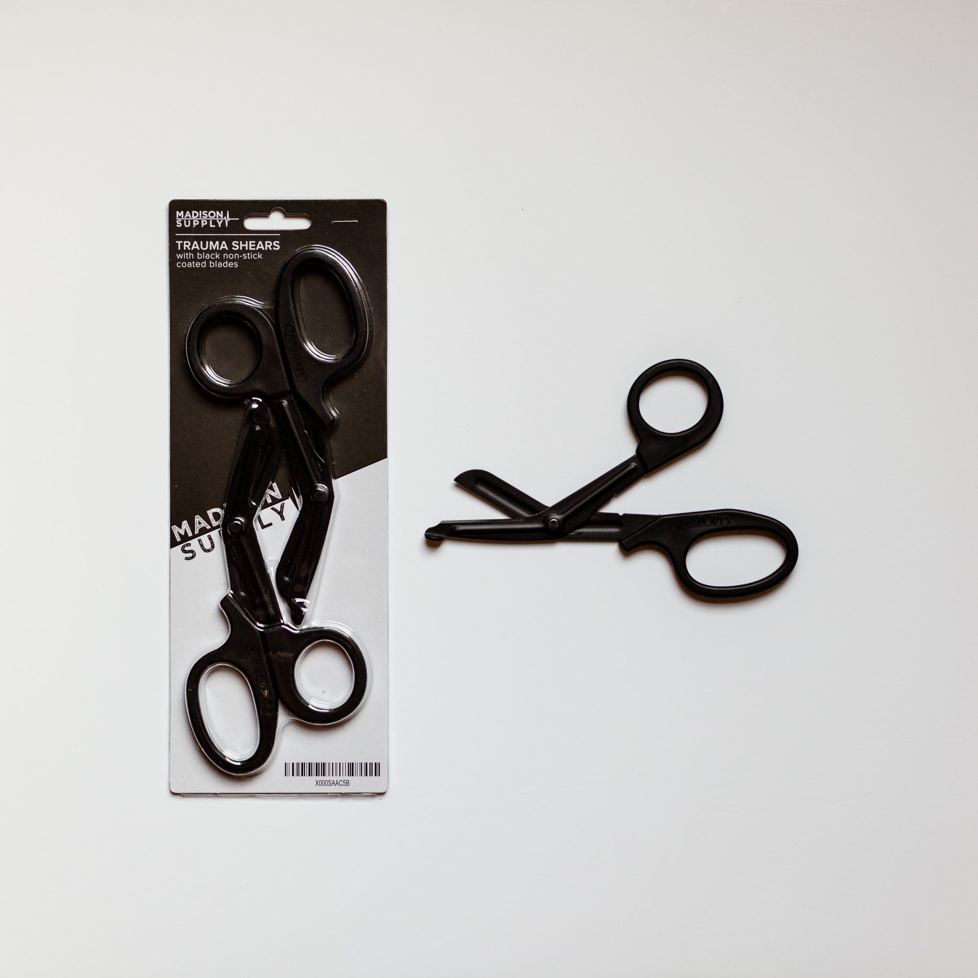 Handheld Slat Cutter Scissors for Safety Foam Guards – American PERMALIGHT®