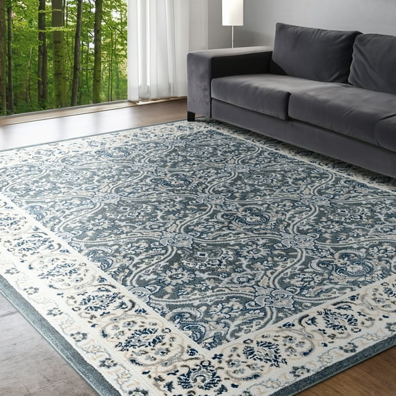 Madison Traditional 4' x 5' Dark Gray Polypropylene Indoor Area Rug
