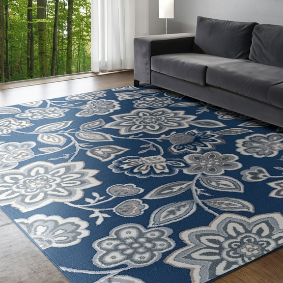Madison Transitional 5' x 7' Navy and Cream Polypropylene Indoor Area Rug